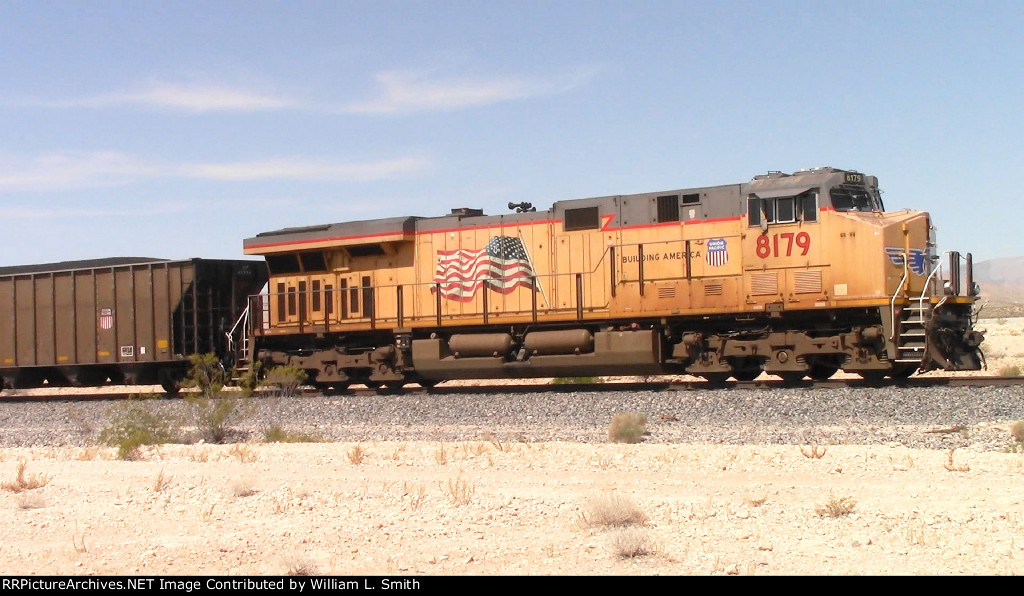 WB Unit Loaded Hooper Frt @ Erie NV W-Pshr -96